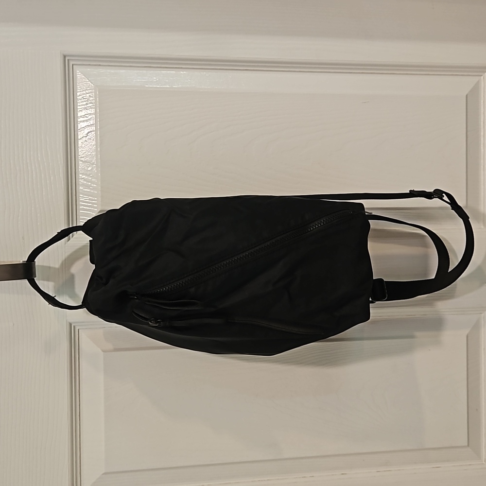 Lululemon nylon gym bag